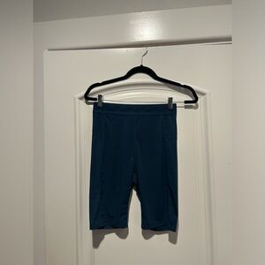 fabletics shorts, size small, brand new with tags